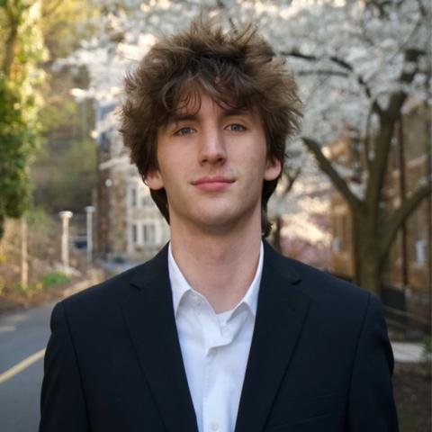 Michael Cummings headshot